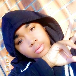 Meet your Posher, Jason